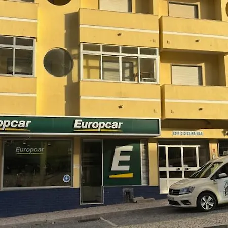 Апартаменты Lovely Beira Mar T2 Da Rocha Портиман
